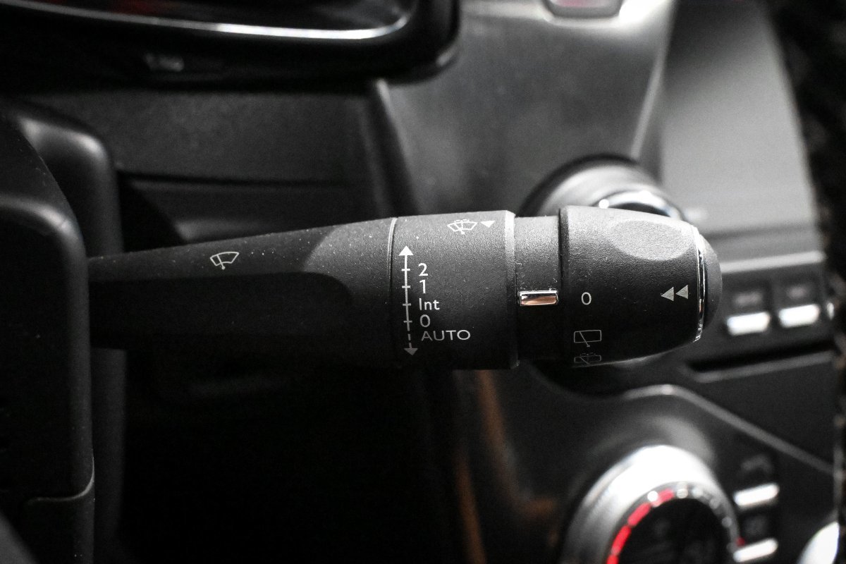 Foto DS Automobiles DS 5 30