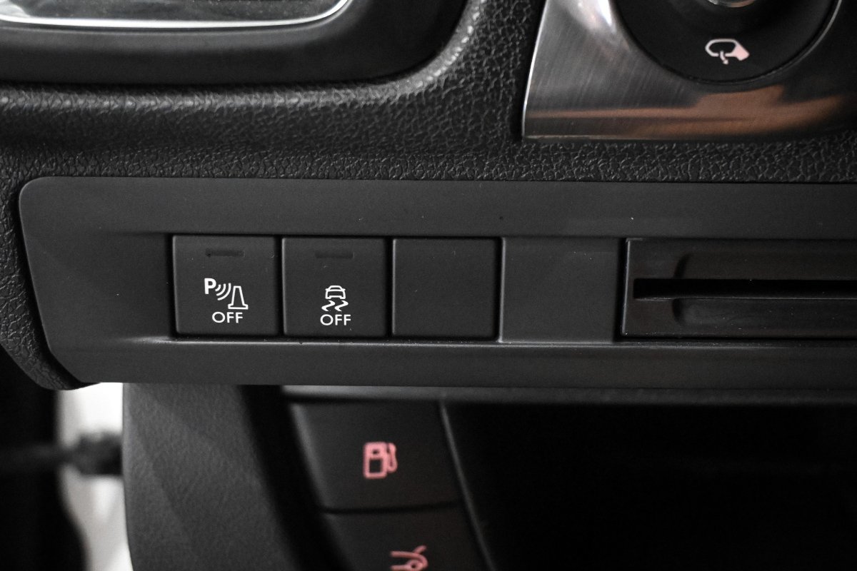 Foto DS Automobiles DS 5 35