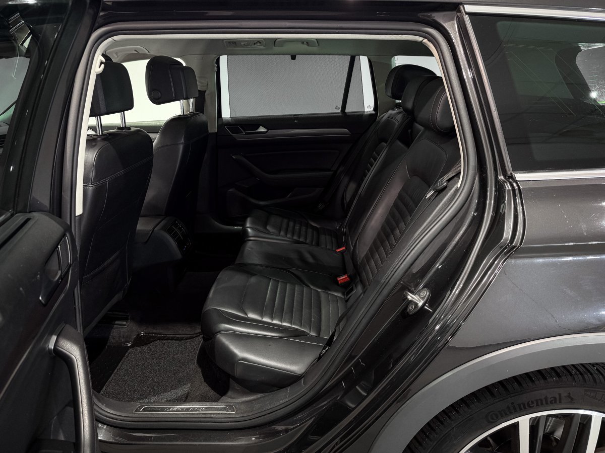 Foto Volkswagen Passat Alltrack 11