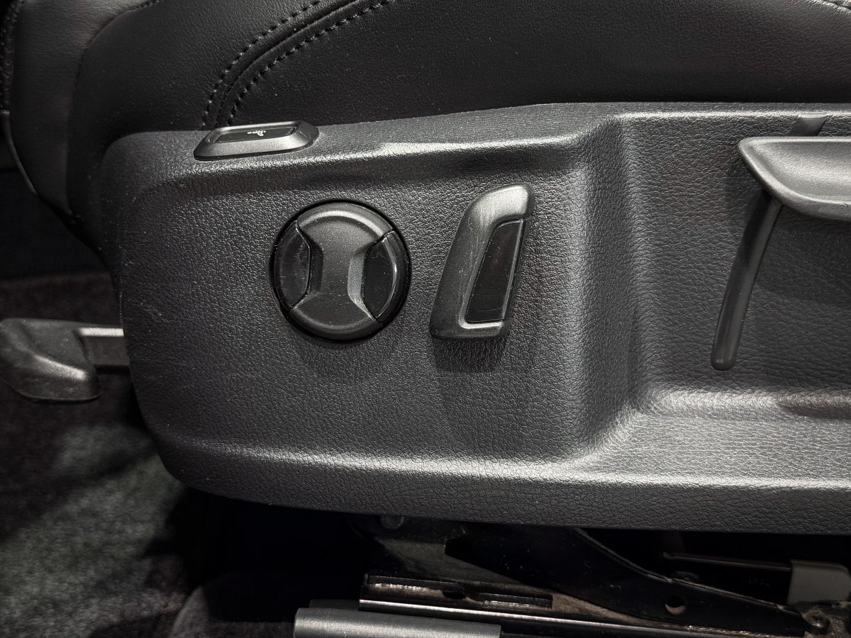 Foto Volkswagen Passat Alltrack 28