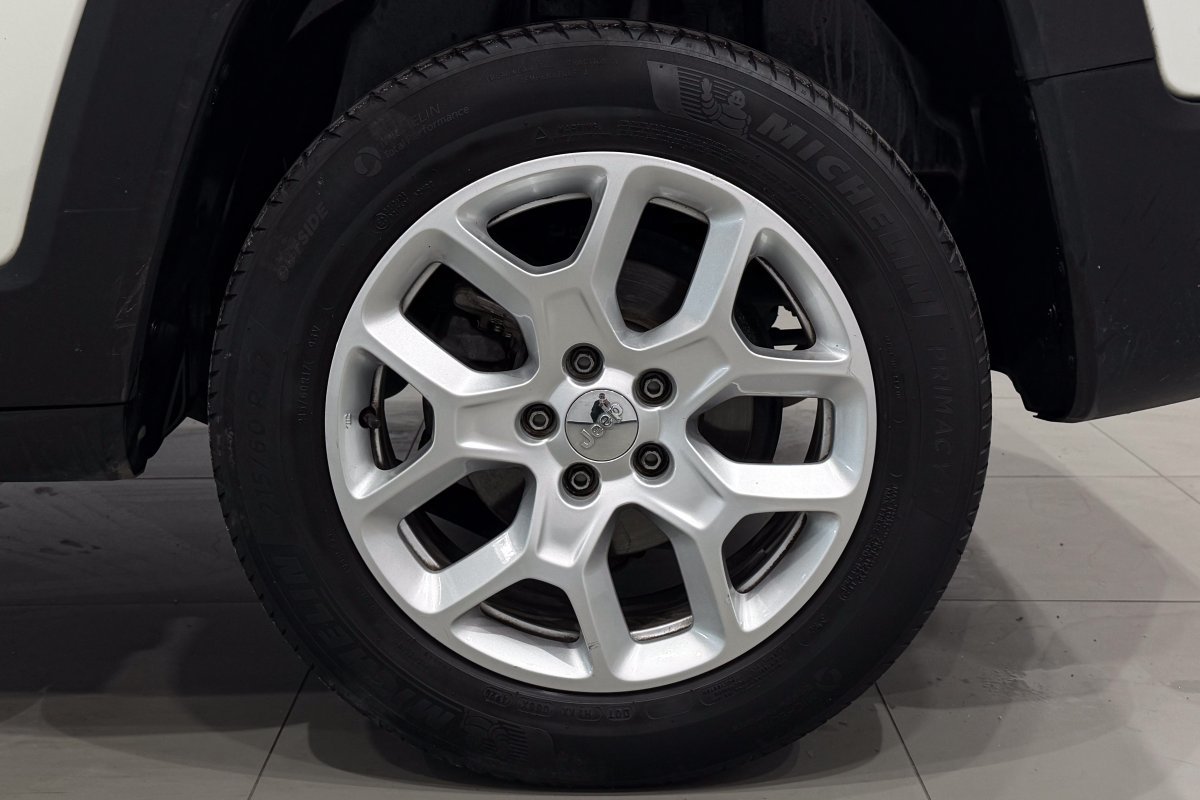 Foto Jeep Renegade 31