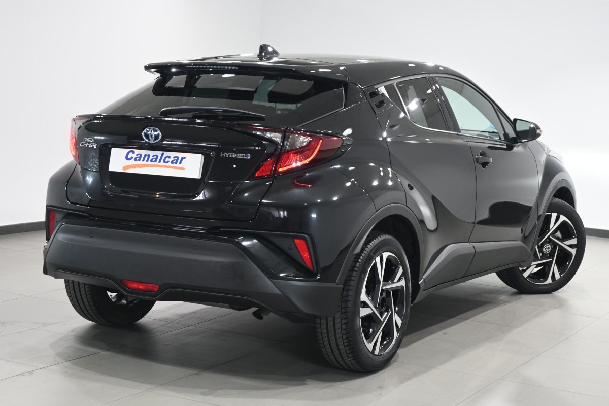 Foto Toyota C-HR 4