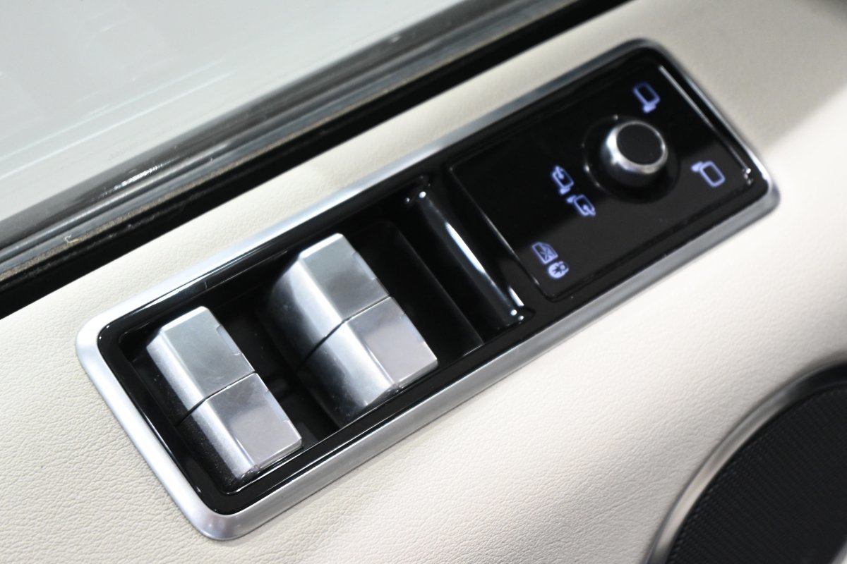 Foto Land-Rover Range Rover Sport 27