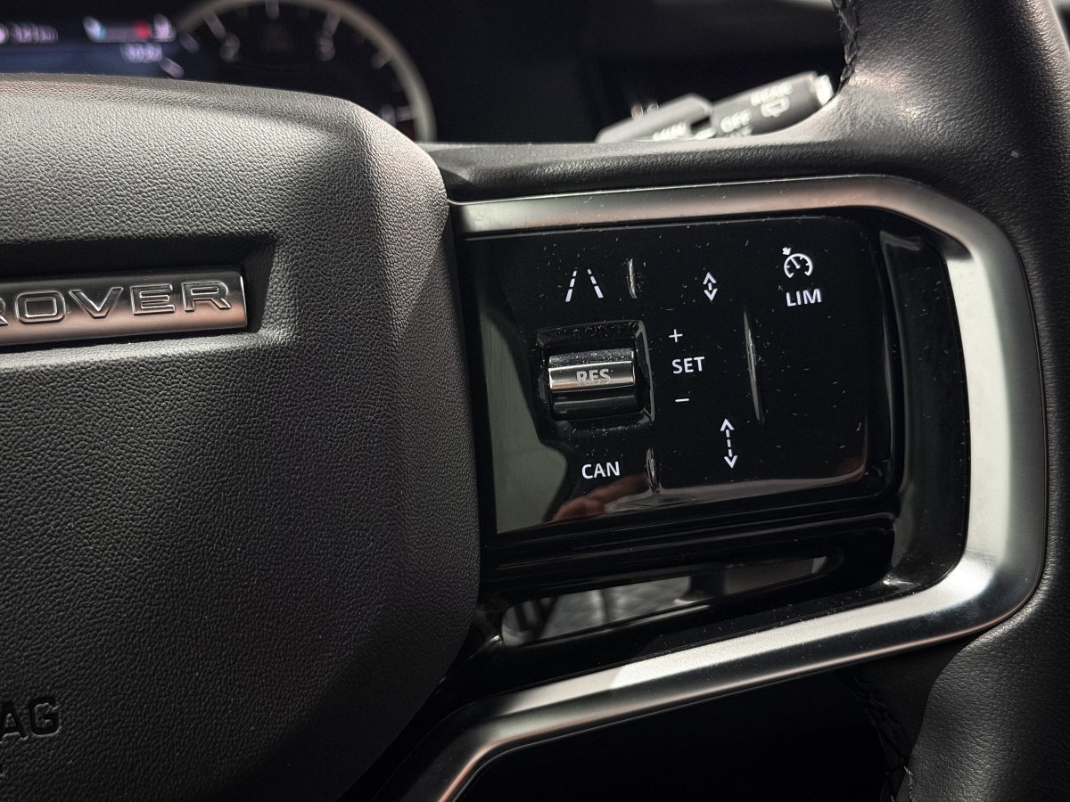 Foto Land-Rover Range Rover Evoque 24