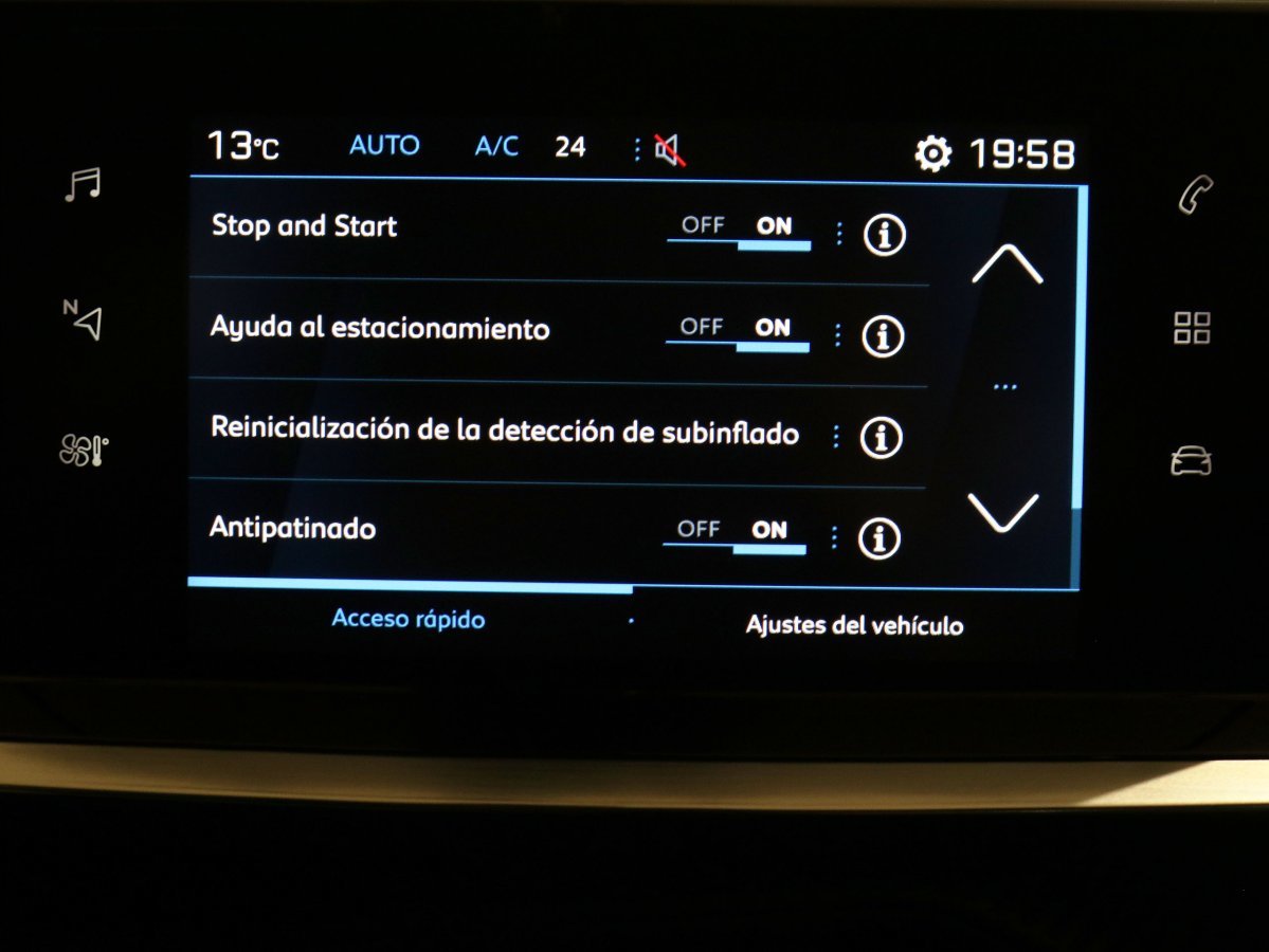 Foto Peugeot 2008 17