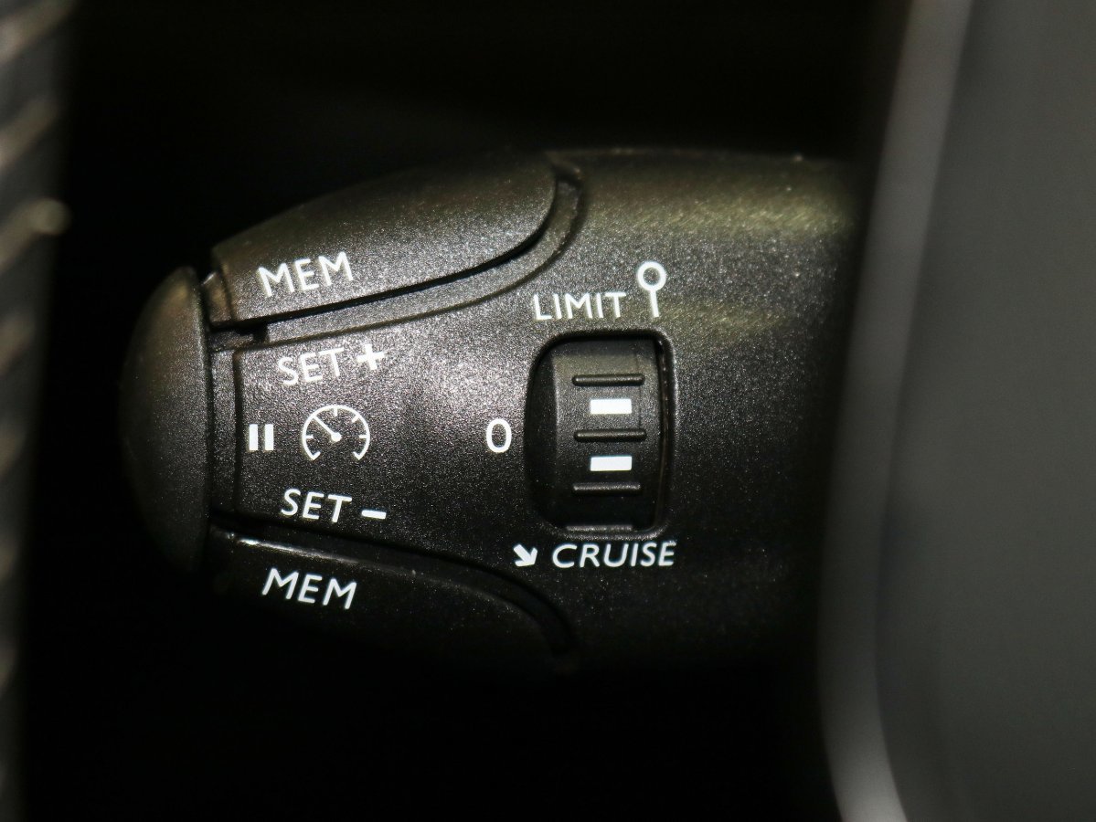 Foto Peugeot 2008 26