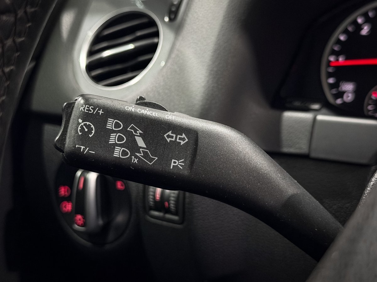 Foto Volkswagen Tiguan 24