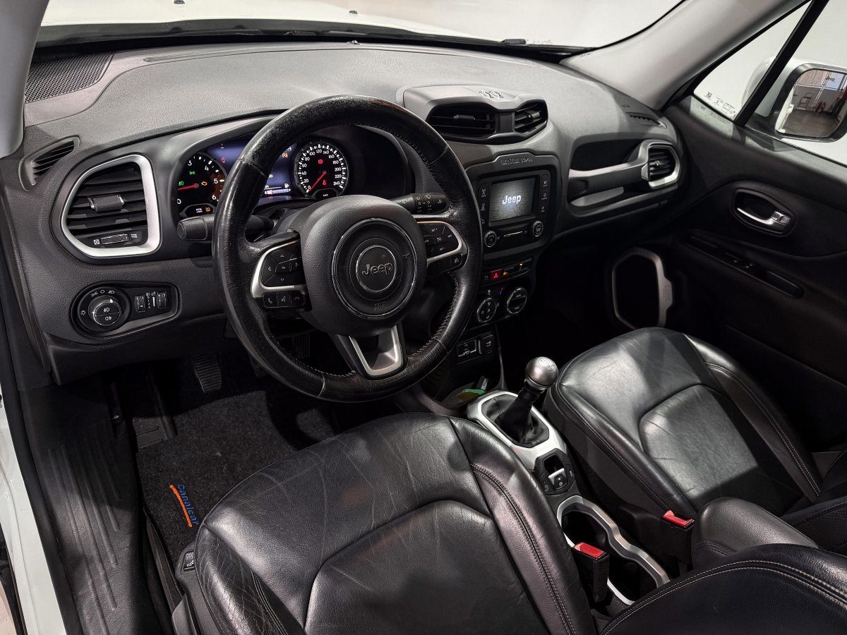 Foto Jeep Renegade 8