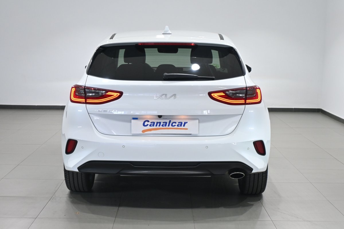 Foto Kia Ceed 5