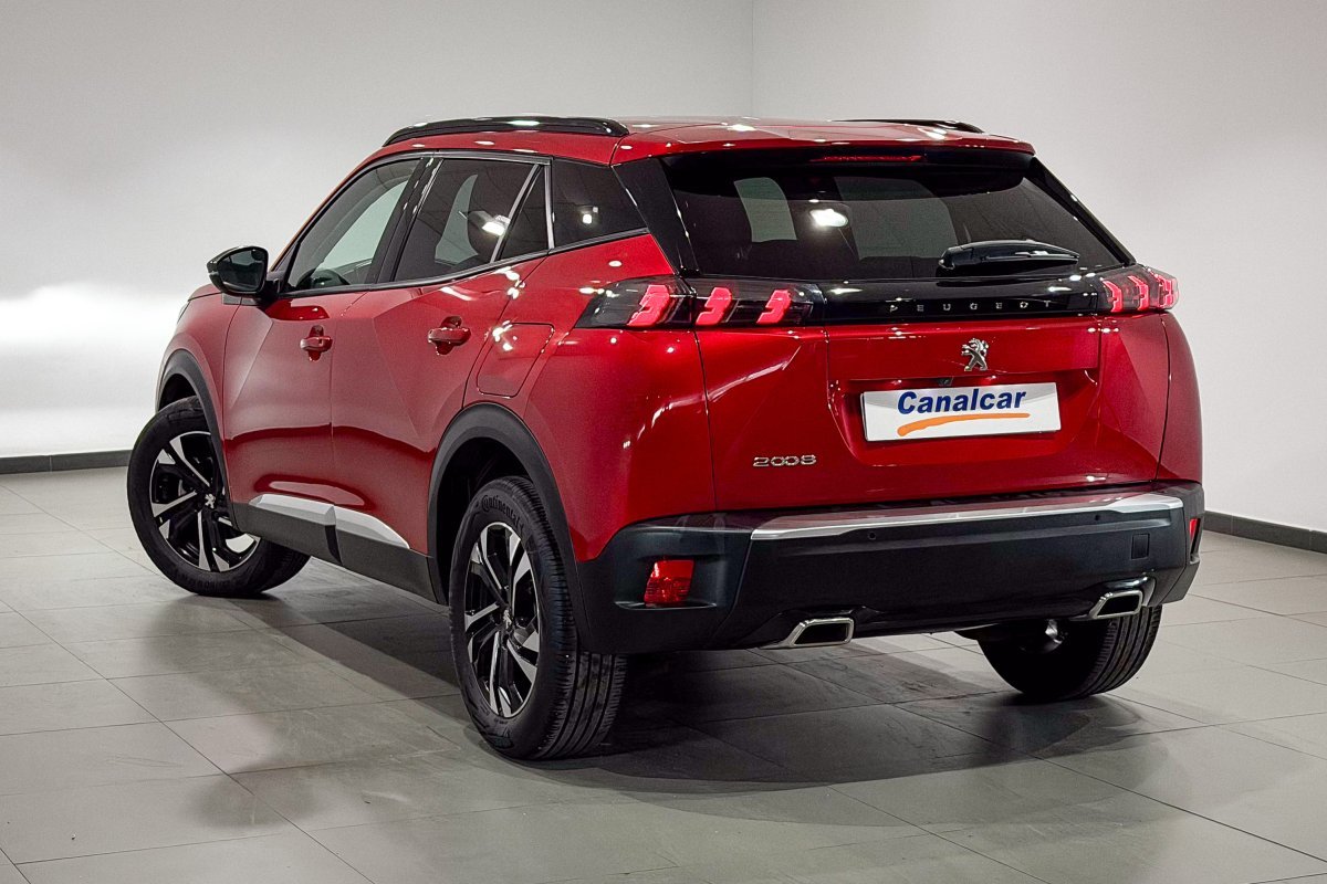 Foto Peugeot 2008 6