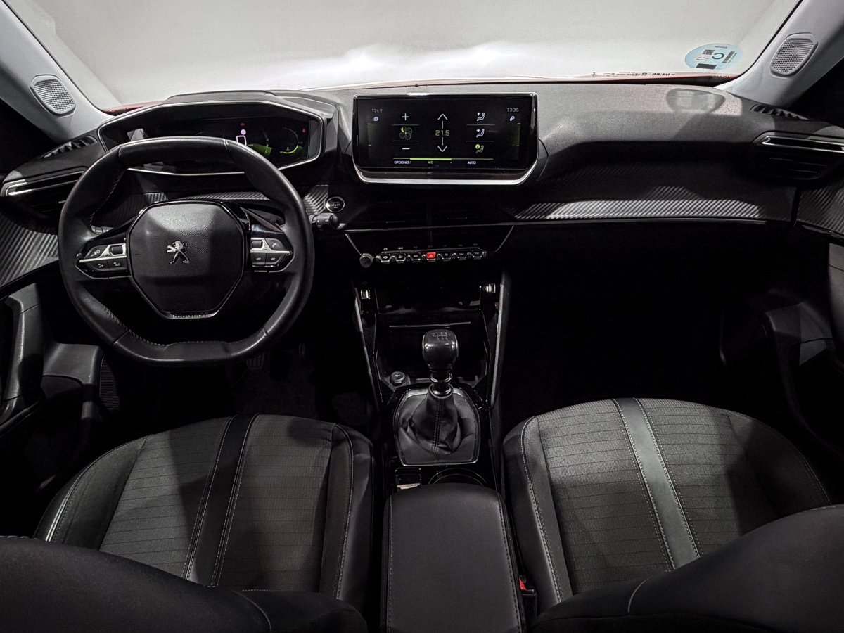 Foto Peugeot 2008 19