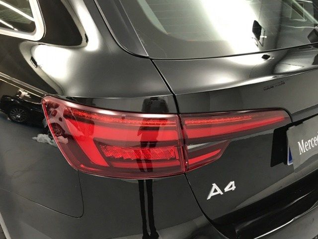 Foto Audi A4 Avant 18