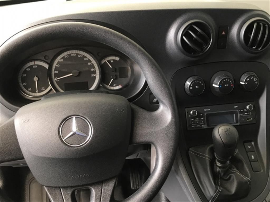 Foto Mercedes-Benz Citan 8