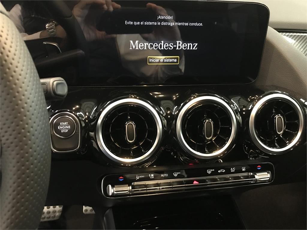 Foto Mercedes-Benz Clase GLA 16